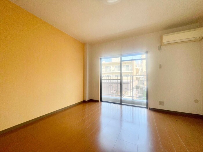 物件内観写真17　(居室)