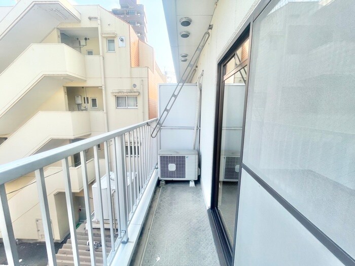 物件内観写真21　(ベランダ・バルコニー)