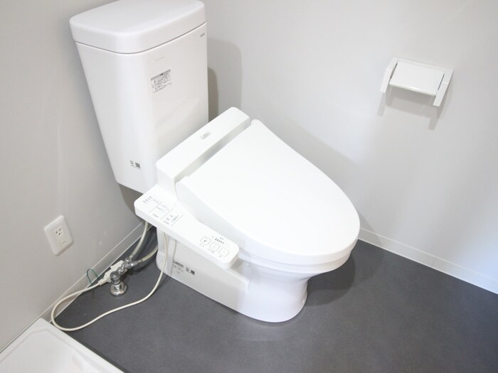 物件内観写真10　(トイレ)