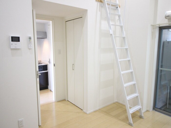 物件内観写真18　(居室)