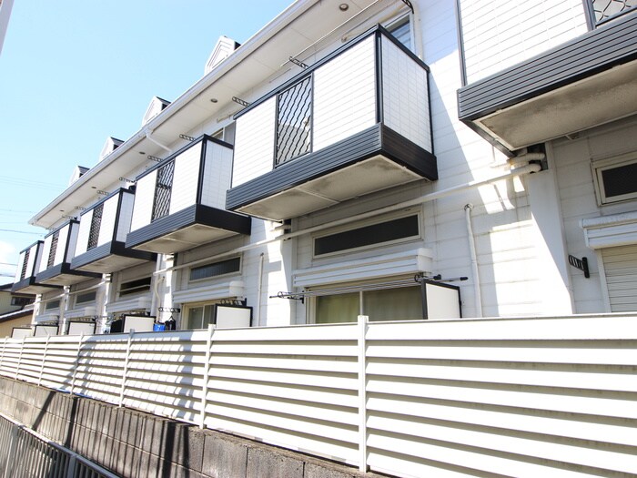 物件外観写真3　(外観写真)