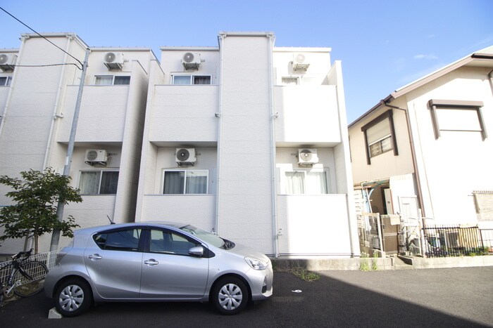 物件外観写真3　(外観写真)