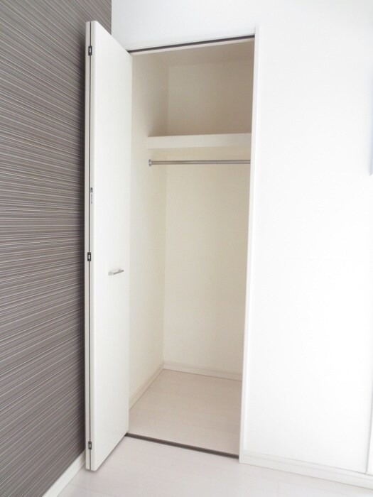 物件内観写真10　(収納)