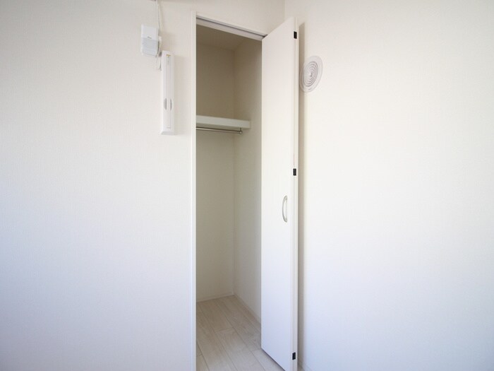 物件内観写真10　(収納)