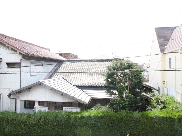 物件内観写真20　(室内からの展望)