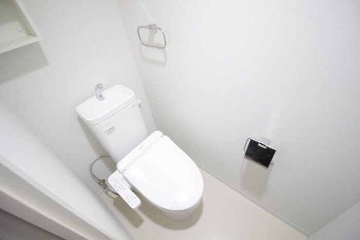 物件内観写真11　(トイレ)