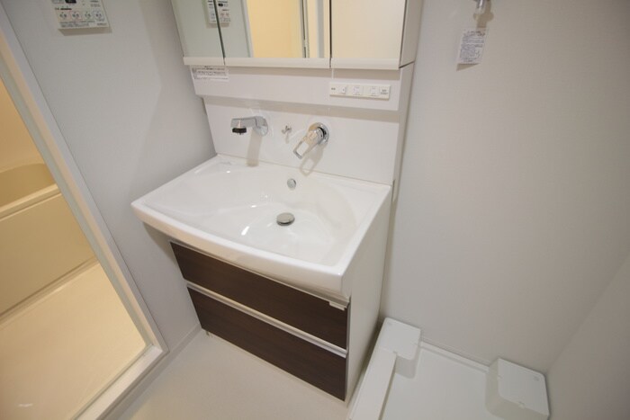 物件内観写真12　(洗面)