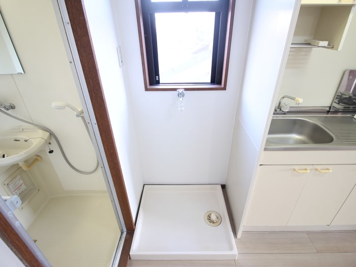 物件内観写真13　(洗濯機置場)