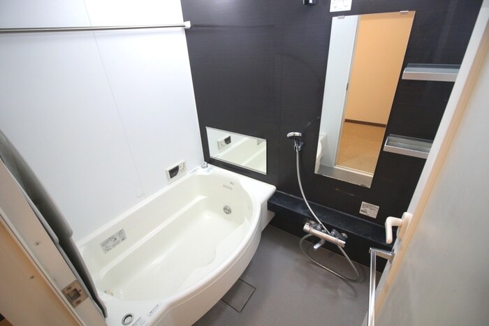 物件内観写真13　(バス／シャワールーム等)