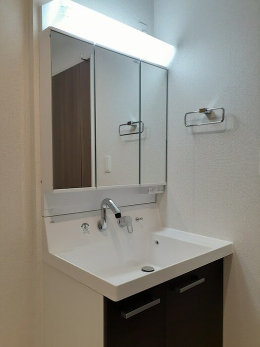 物件内観写真7　(洗面)