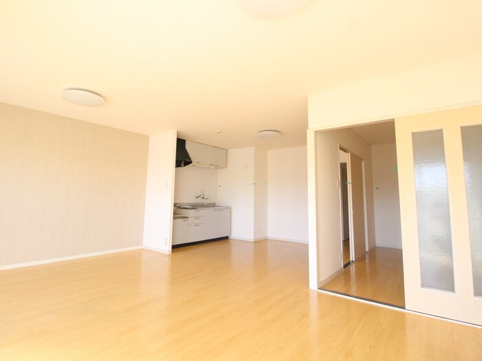 物件内観写真8　(居室)