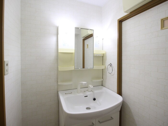 物件内観写真14　(洗面)