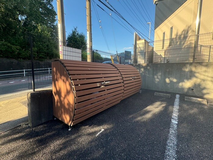 物件外観写真3　(建物設備)