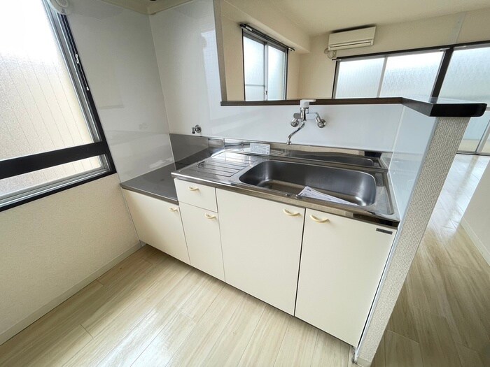 物件内観写真10　(キッチン)