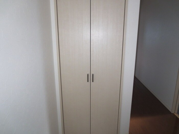 物件内観写真11　(収納)