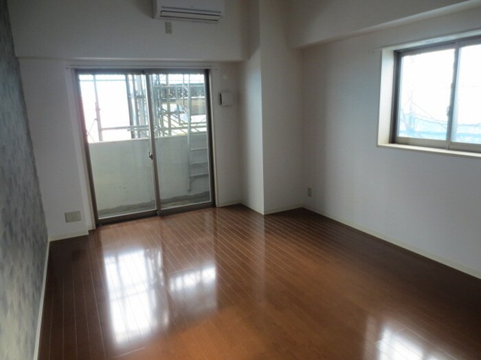 物件内観写真13　(居室)