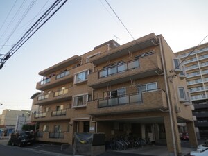山之手丸太マンション外観写真