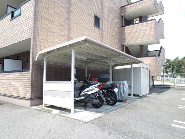駐輪場