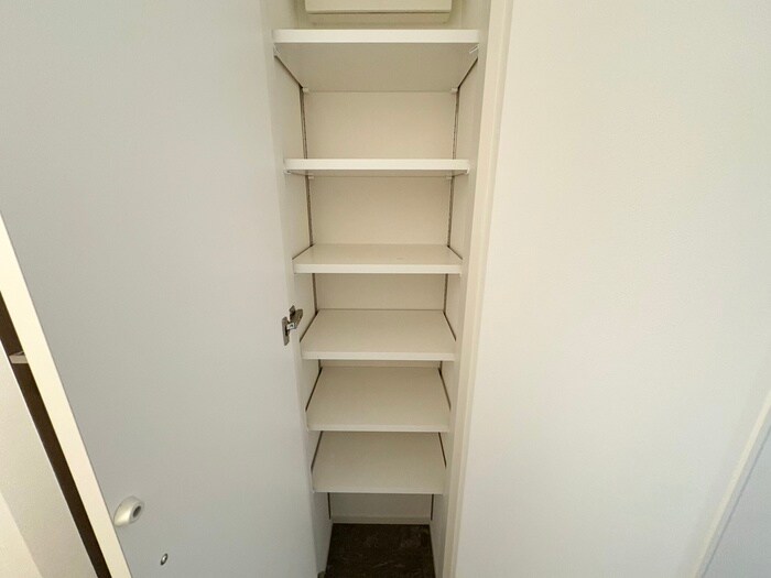 物件内観写真15　(靴箱)