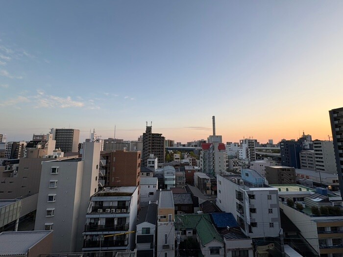 物件内観写真22　(室内からの展望)