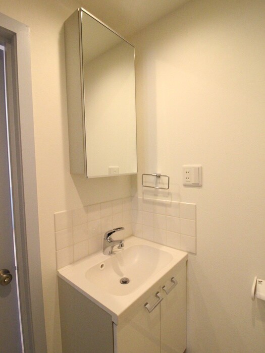 物件内観写真12　(洗面)