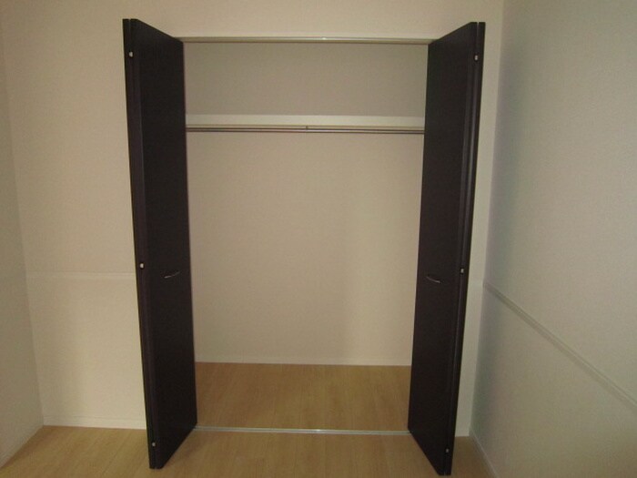 物件内観写真10　(収納)