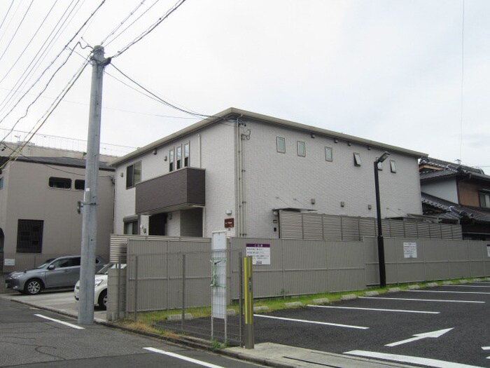 物件外観写真6　(外観写真)