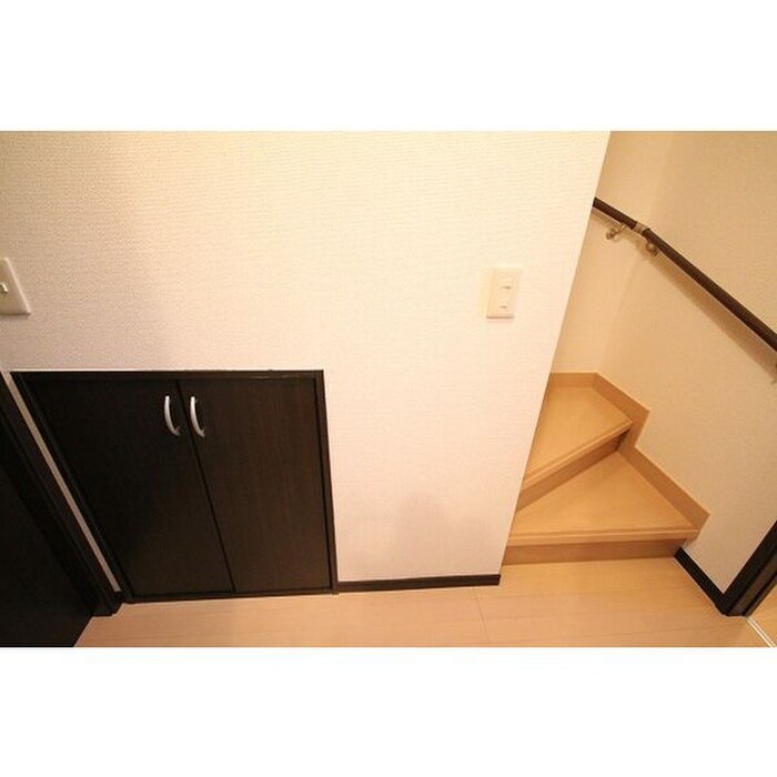 物件内観写真10　(廊下)