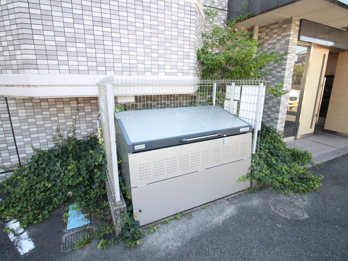 物件外観写真6　(建物設備)