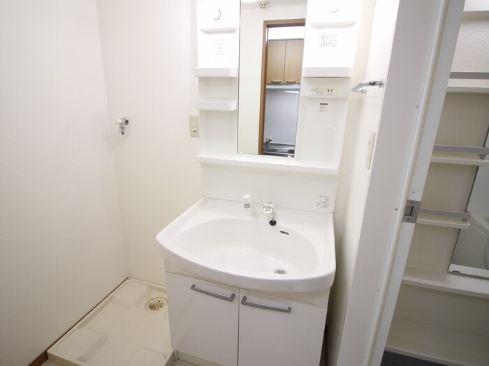 物件内観写真10　(洗面)