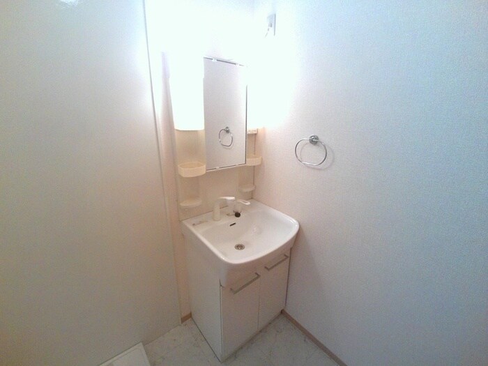 物件内観写真11　(洗面)