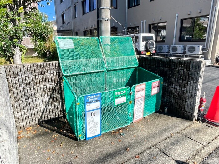 物件外観写真6　(建物設備)