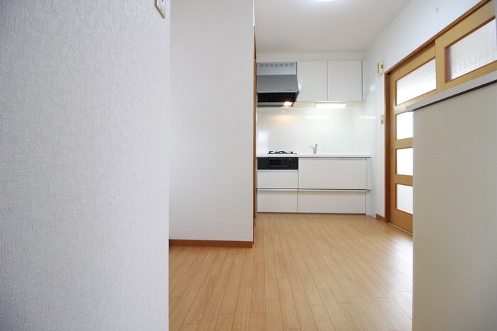 物件内観写真10　(廊下)