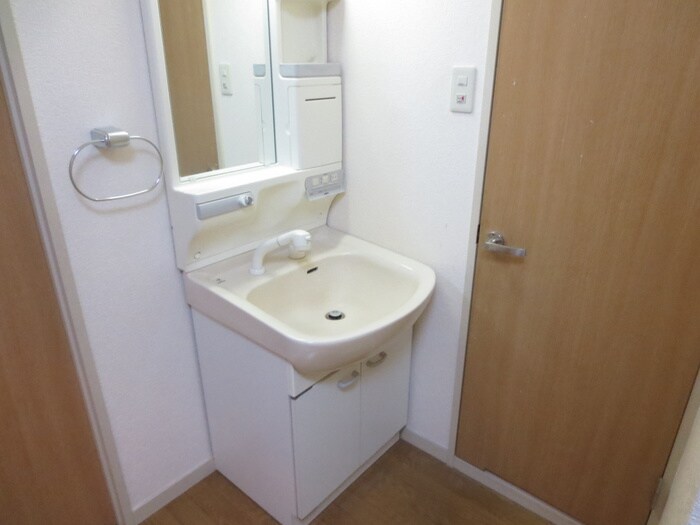 物件内観写真12　(洗面)