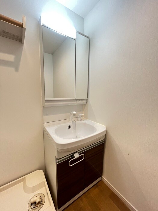 物件内観写真14　(洗面)