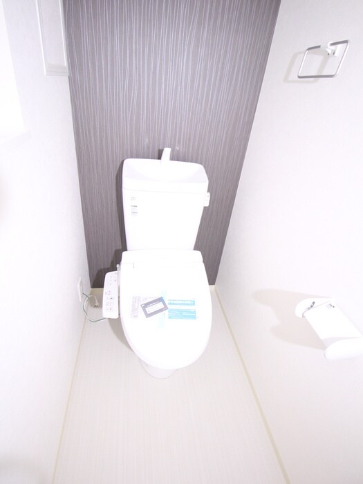 物件内観写真11　(トイレ)