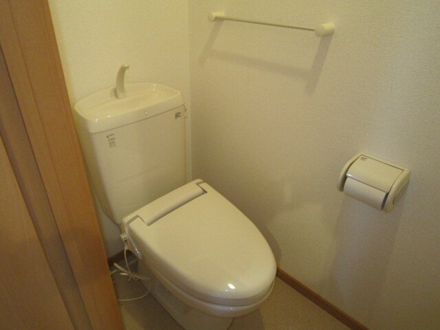 物件内観写真10　(トイレ)