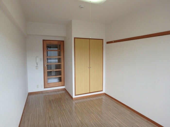 物件内観写真10　(居室)