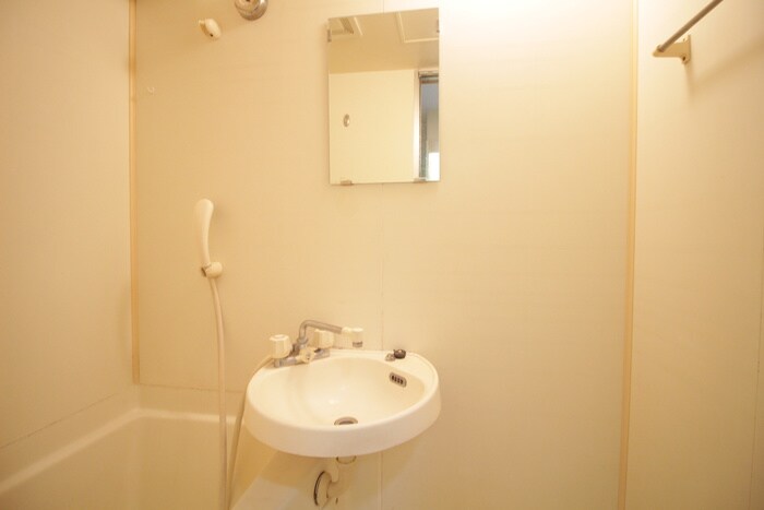 物件内観写真11　(洗面)