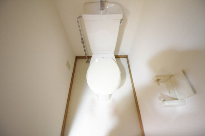 物件内観写真13　(トイレ)