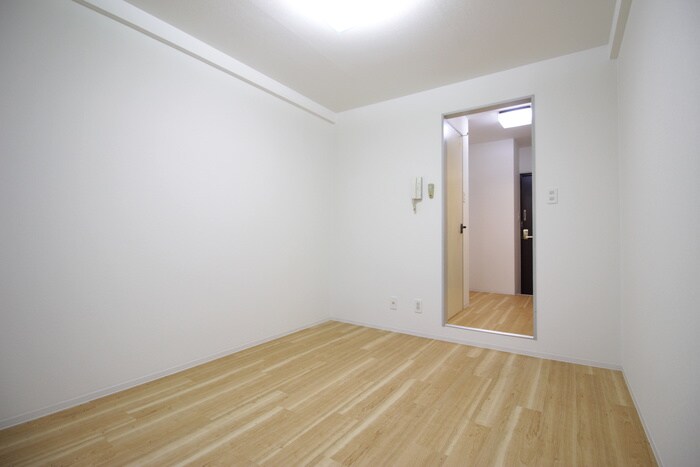 物件内観写真11　(居室)