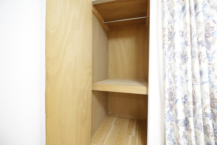 物件内観写真12　(収納)