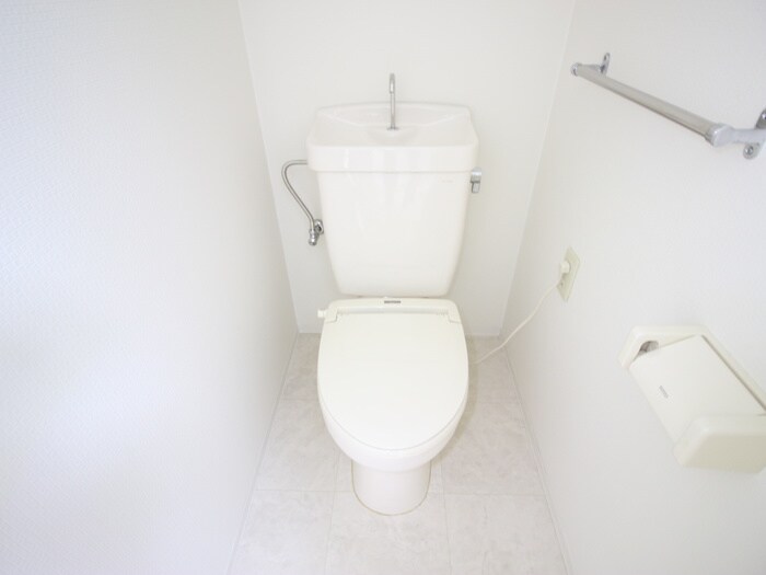 物件内観写真13　(トイレ)