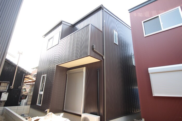 物件外観写真1　(外観写真)