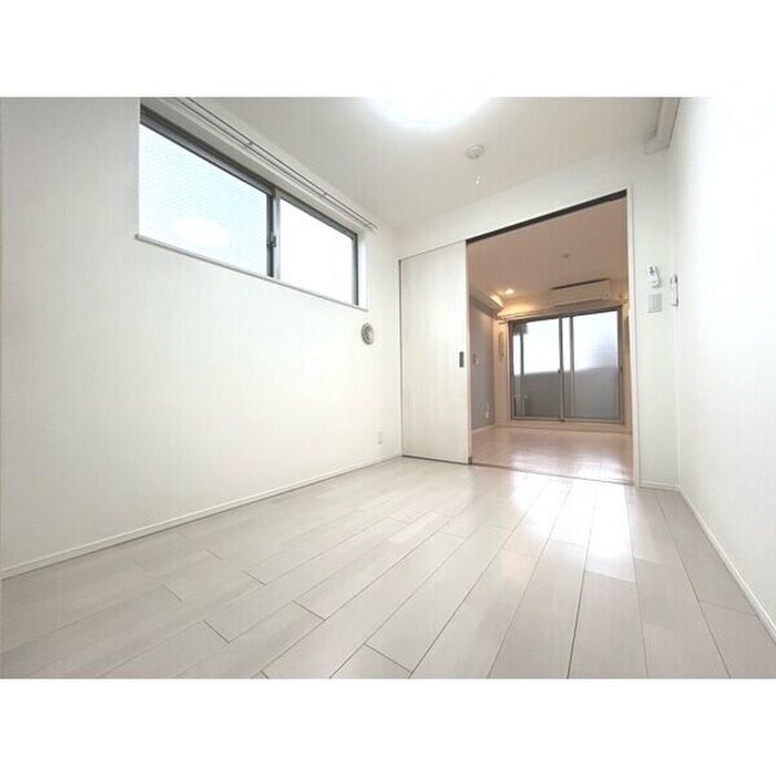 物件内観写真13　(居室)