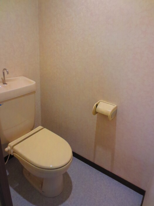 物件内観写真13　(トイレ)