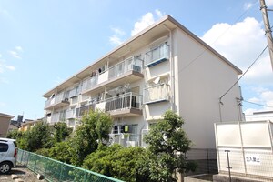 コーポラス城南外観写真