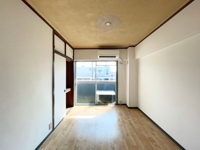 物件内観写真10　(居室)