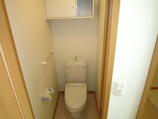 物件内観写真11　(トイレ)