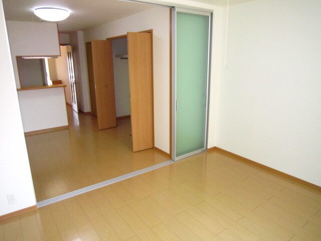 物件内観写真15　(居室)